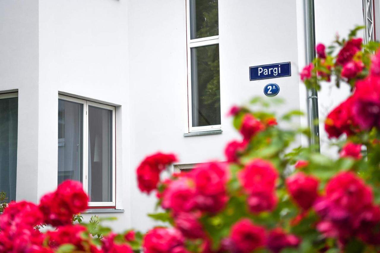Zagorski Apartment 2 Kuressaare Exterior foto